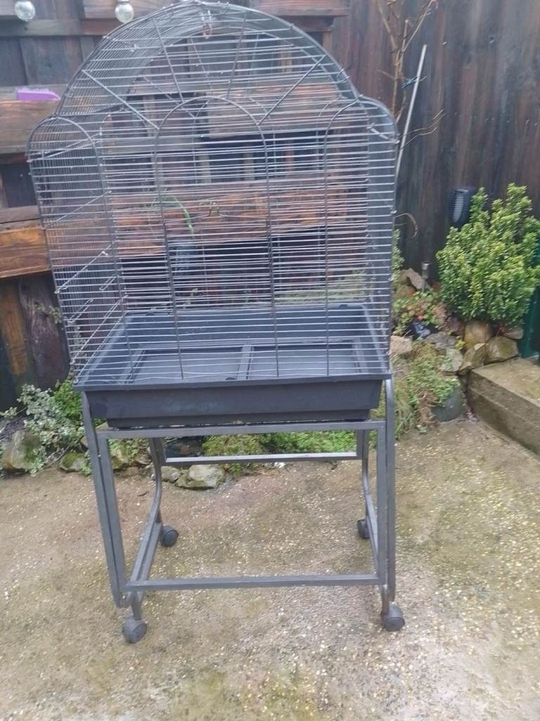 Bird cage with stand