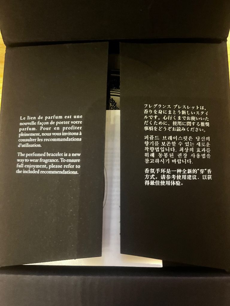 Diptyque Eau Rose Perfumed Bracelet (with box with clip)