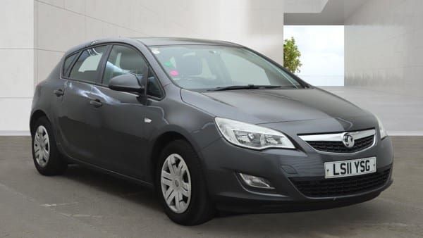2011 Vauxhall Astra Exclusive 113 5 DOOR HATCHBACK PETROL Manual