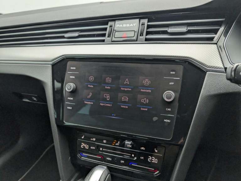 2021 Volkswagen Passat 2.0 TDI EVO R-Line Estate 5dr Diesel DSG Euro 6 (s/s) (150 ps) - CRUISE CO...