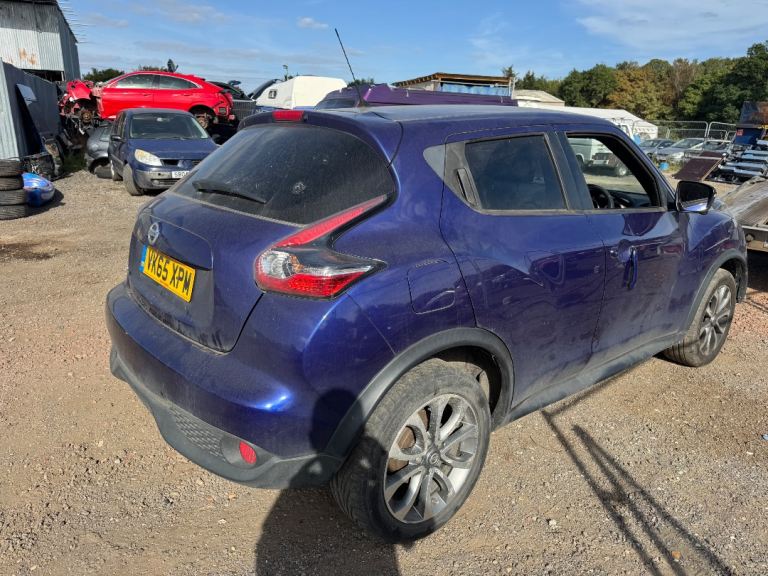Nissan juke 1.2 turbo 2015 blue BREAKING FOR PARTS 