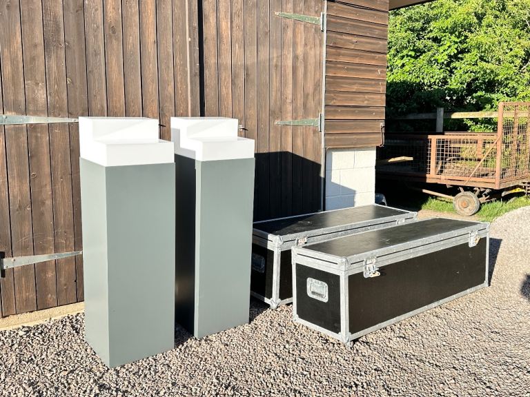 2x Exhibition retail POS display plinth stand with flight cases for transporting