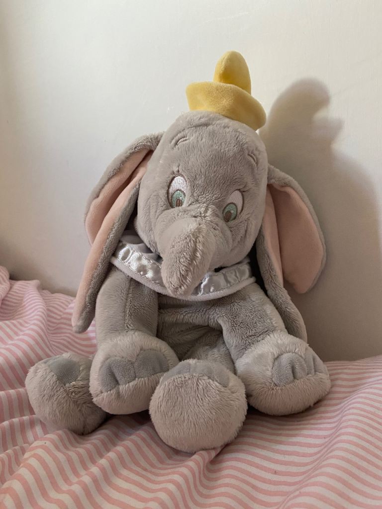 Disney Store collectible Dumbo plush soft toy