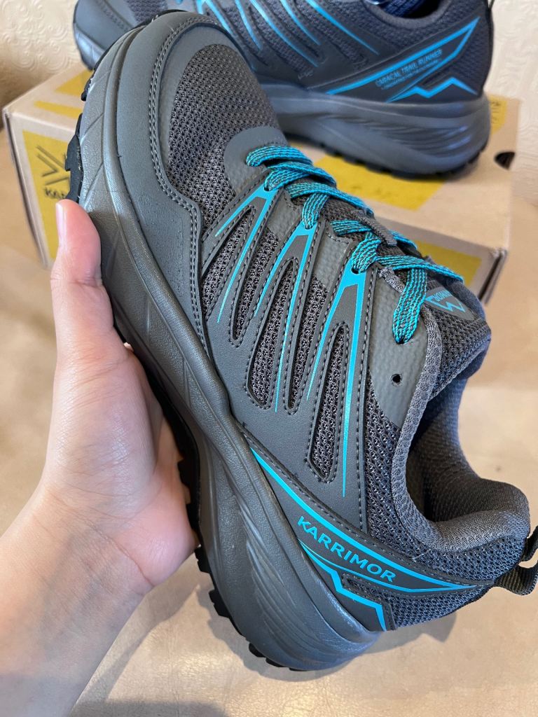 Karrimor trainers  size 6 BNIB