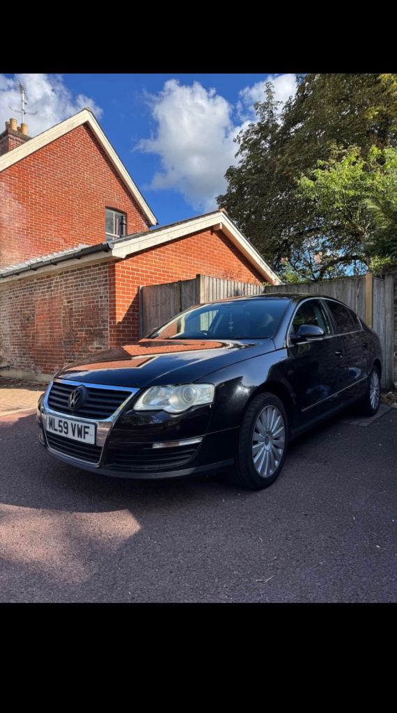 Volkswagen, PASSAT, Saloon, 2009, Manual, 1968 (cc), 4 doors