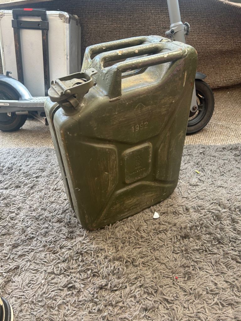 20 litter army Gerry cans