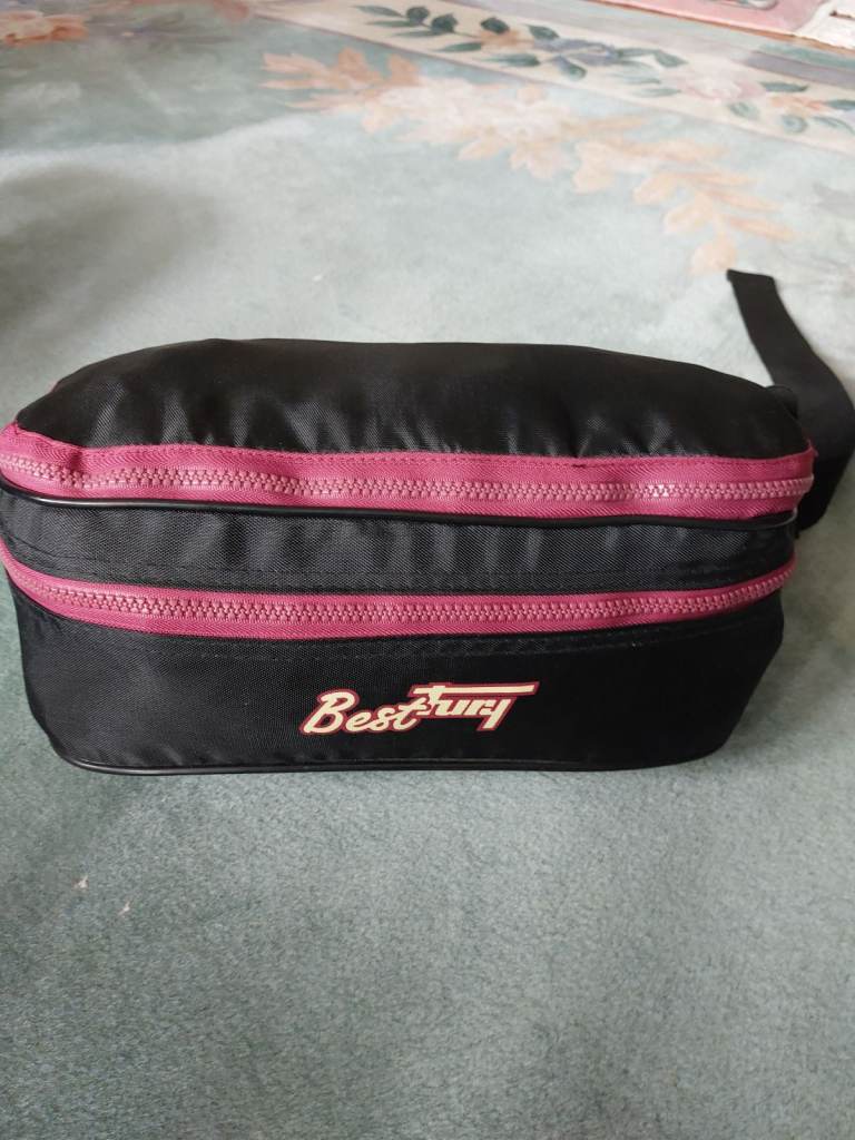 Motor bike/ scooter Bum bag containing Hein Geriche wet suit