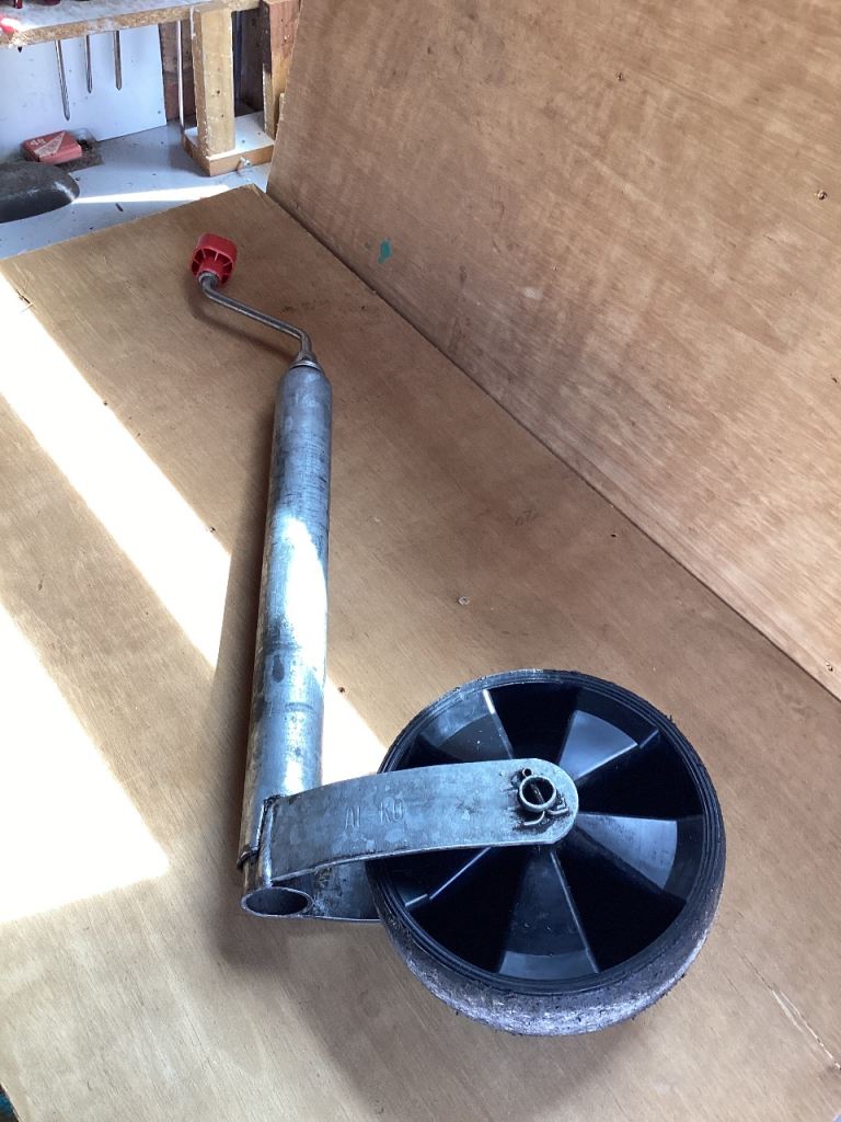 Jockey wheel for caravan or trailer 