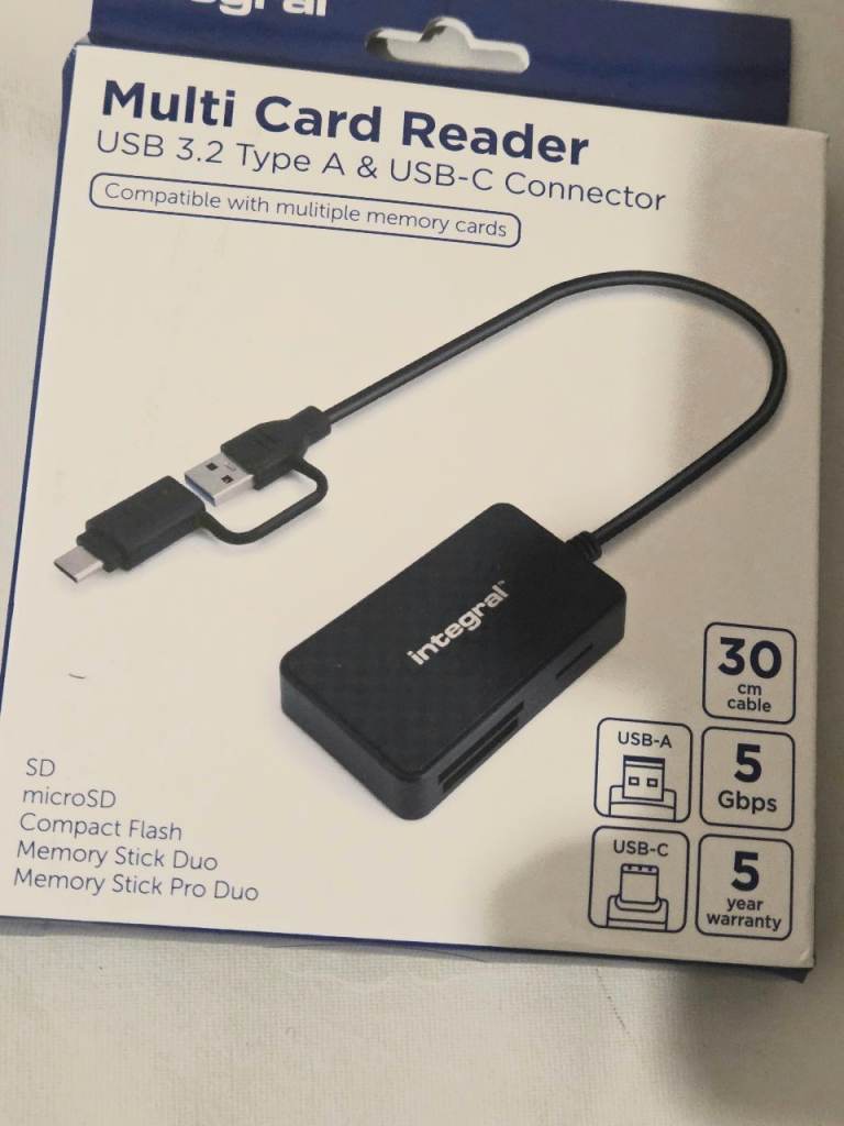 Integral Multi Card Reader USB 3.2 Type A & USB-C Connector