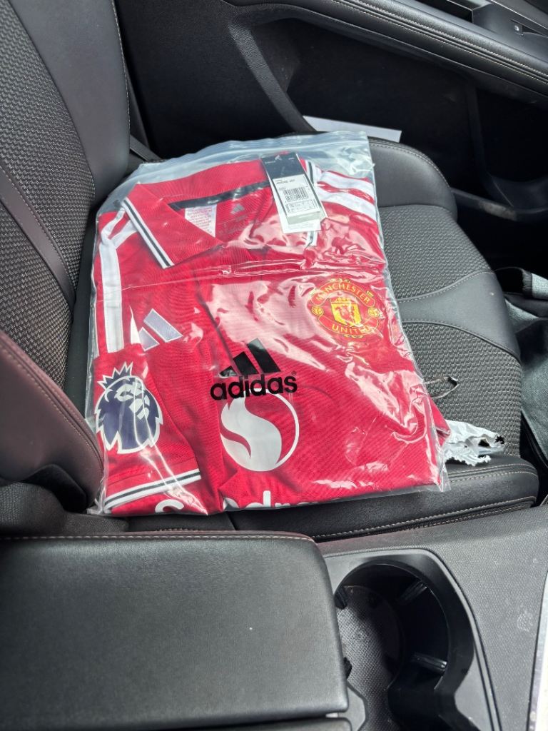 Manchester United 26/27 Home Jersey with PL Badge