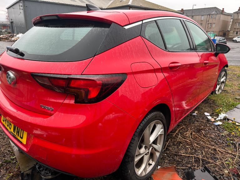 Vauxhall Astra 1.4 petrol.