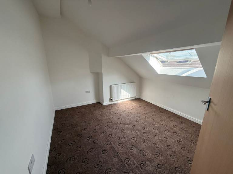 2 bedroom 2nd floor apartment 