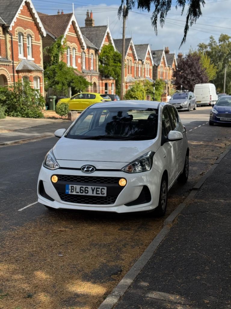 Hyundai, I10, Hatchback, 2017, Manual, 998 (cc), 5 doors