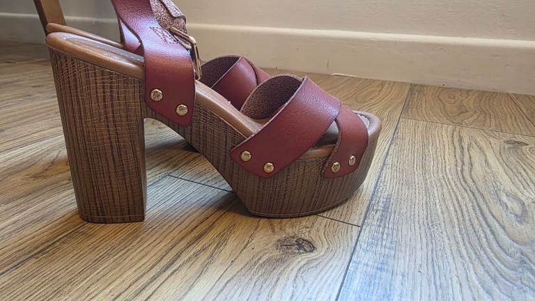 Catwalk heels sandals 