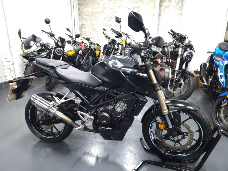 Honda CB125R 2022 Grey