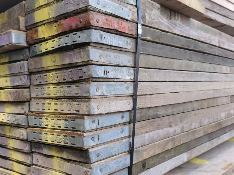Scaffold Boards 13ft 10ft 8ft 6ft 5ft 4ft (3.9 M) Brand New and Used Delivery Available