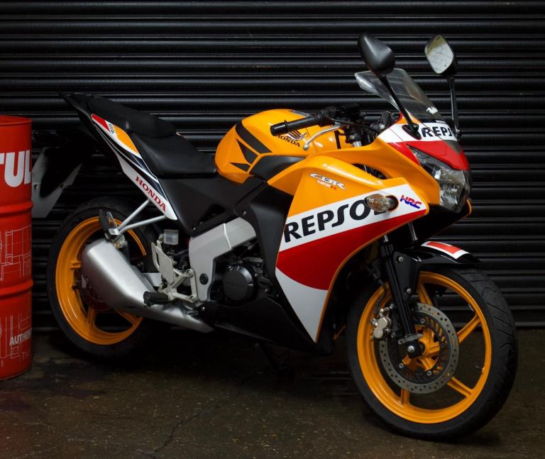 Honda CBR 125 NOT R125 CBR125R RC125 YZF 125 CBR125 