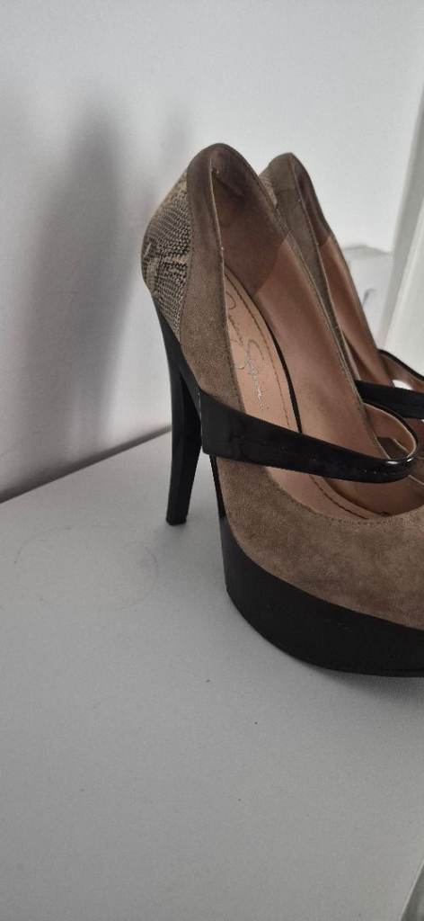 Jessica simpson heels