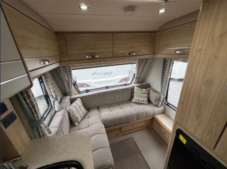 Elddis 304 explore £10500 Ono 