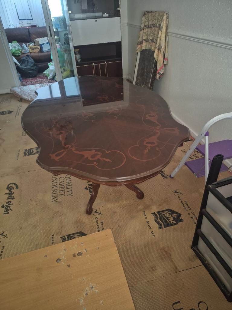 6 SEATER DINING TABLE