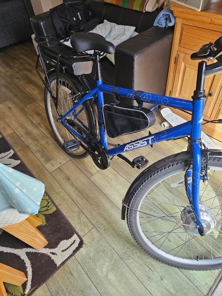 Month-Old Halfords Assist E-Bike (Only 11 Rides / Receipt Included) – SWAP for Trail MTB"