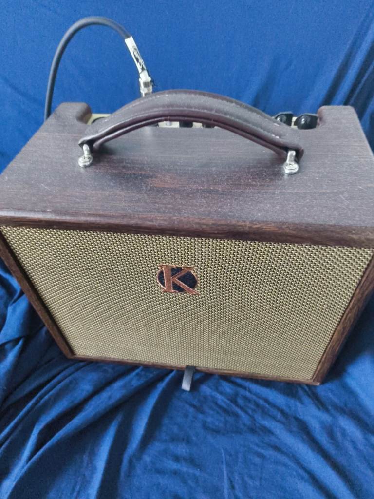 image for Kinsman Busking amp mains or battery 