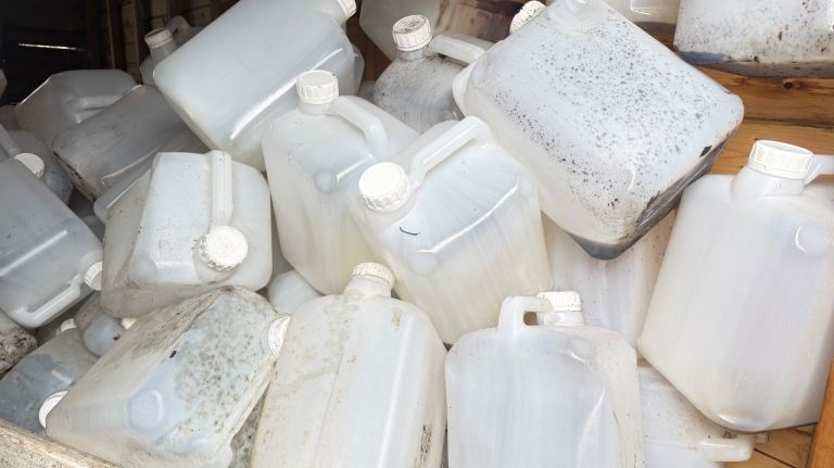 15/20L light weight water carrier container (FREE)