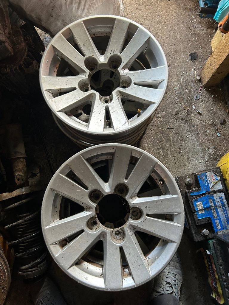 Suzuki alloy wheels 