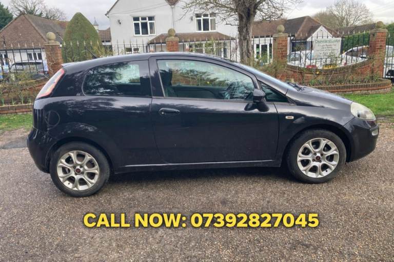 2011 FIAT PUNTO EVO 1.4 -3 DOOR HATCHABACK. ULEZ. IDEAL 1ST CAR. LONG MOT CHEAP ROAD TAX..