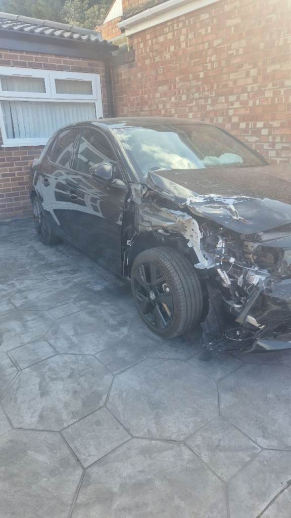 Scrap my car   we buy scrap cars 