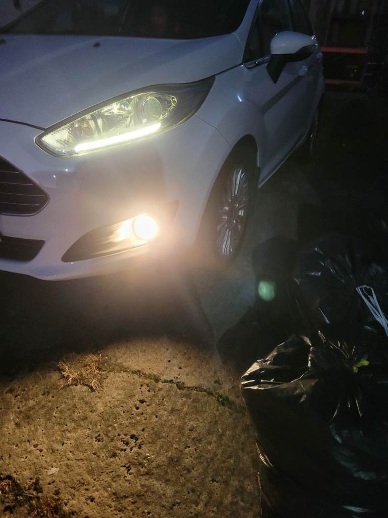 Ford, FIESTA, Hatchback, 2013, Manual, 998 (cc), 5 doors