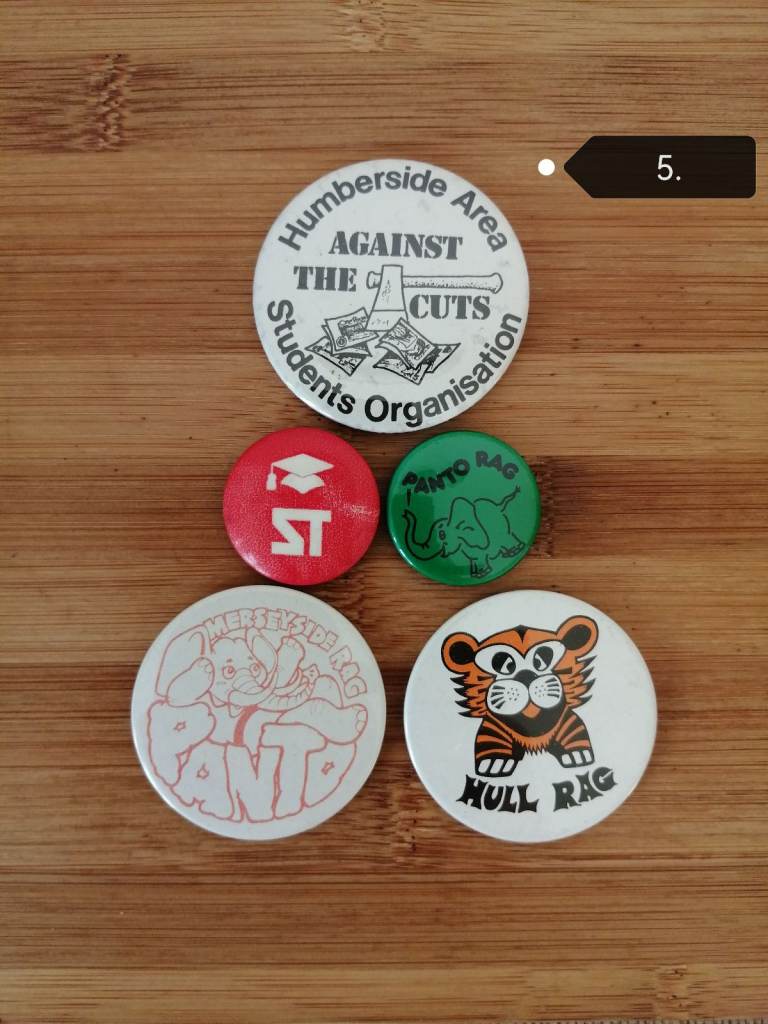 Vintage University Student/Rag pin badges x 5 