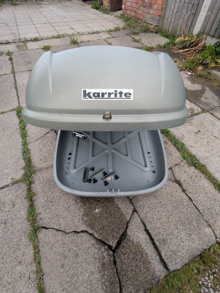 Karrite contour roof box