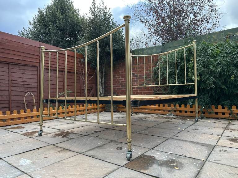 Solid Brass & Cast Iron Art Deco Style Double Bed Frame with St Thomas Hospital Castors 