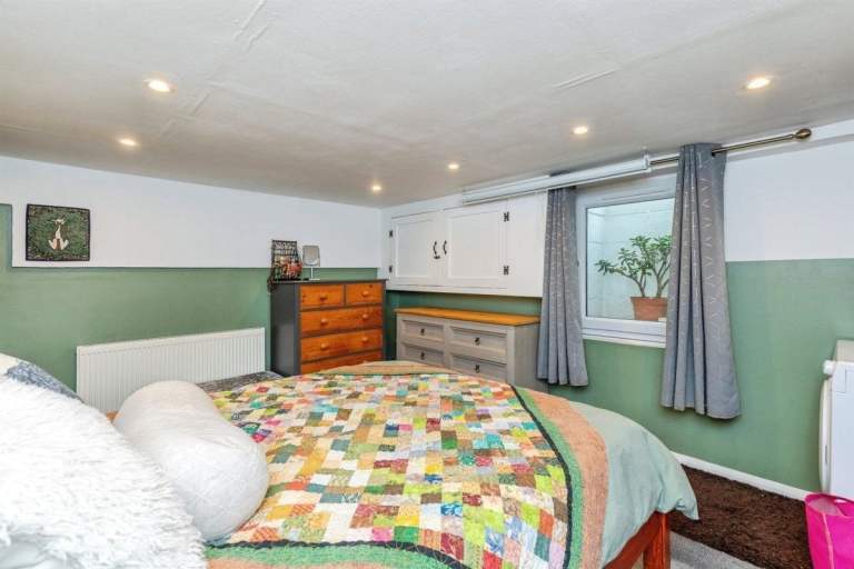Double room bills inc.