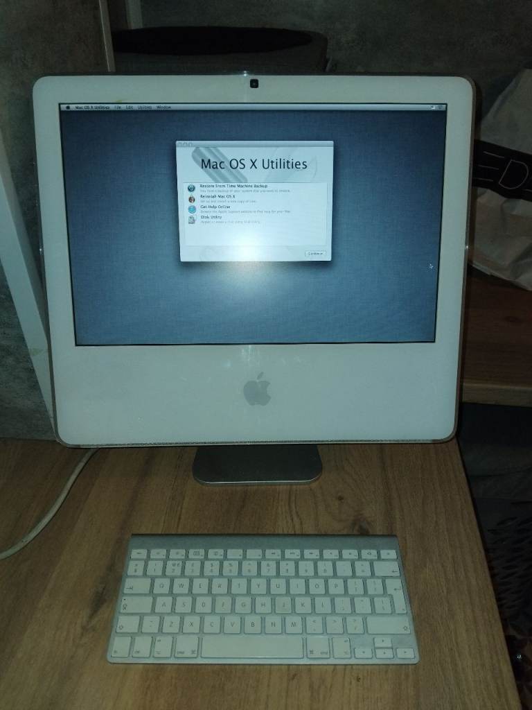 Retro apple mac 