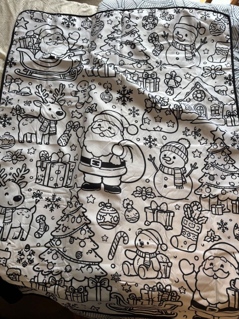 Christmas Colouring blanket with Acrylic Markers – New