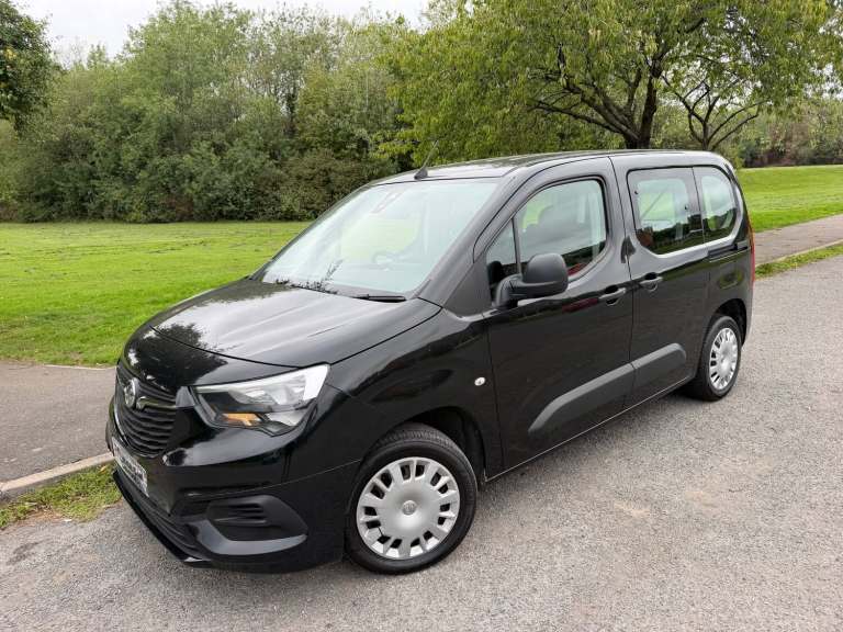 2019 69 VAUXHALL COMBO LIFE 1.5 TURBO D BLUEINJECTION DESIGN BLACK MPV DIESEL