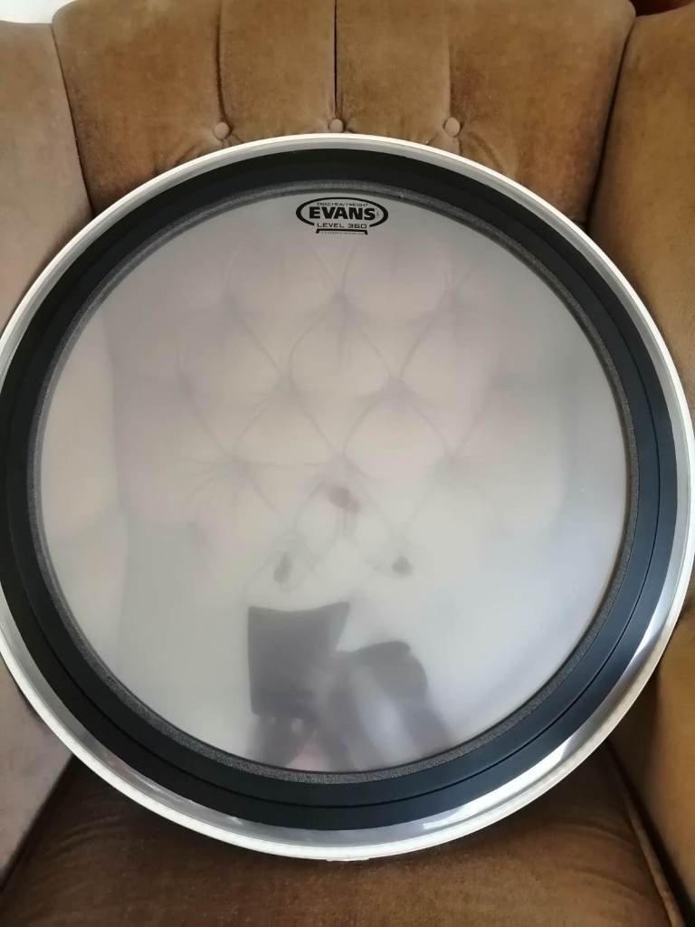 "BRAND NEW" Clear Emad Heavyweight Evans Level 360 22" Clear Batter Bass Drum Skin