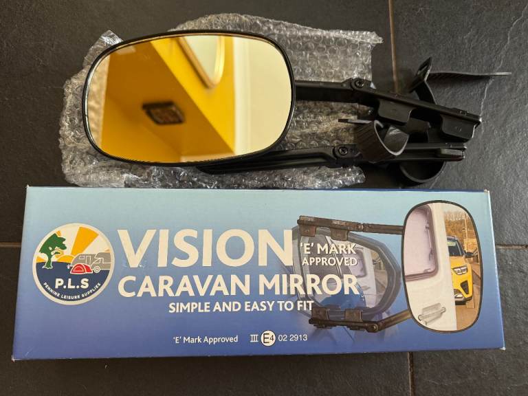 Car towing mirrors for caravan