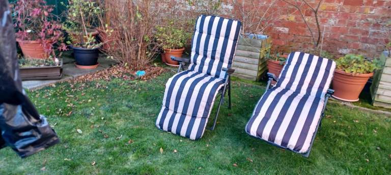 2 x Garden Sun Loungers