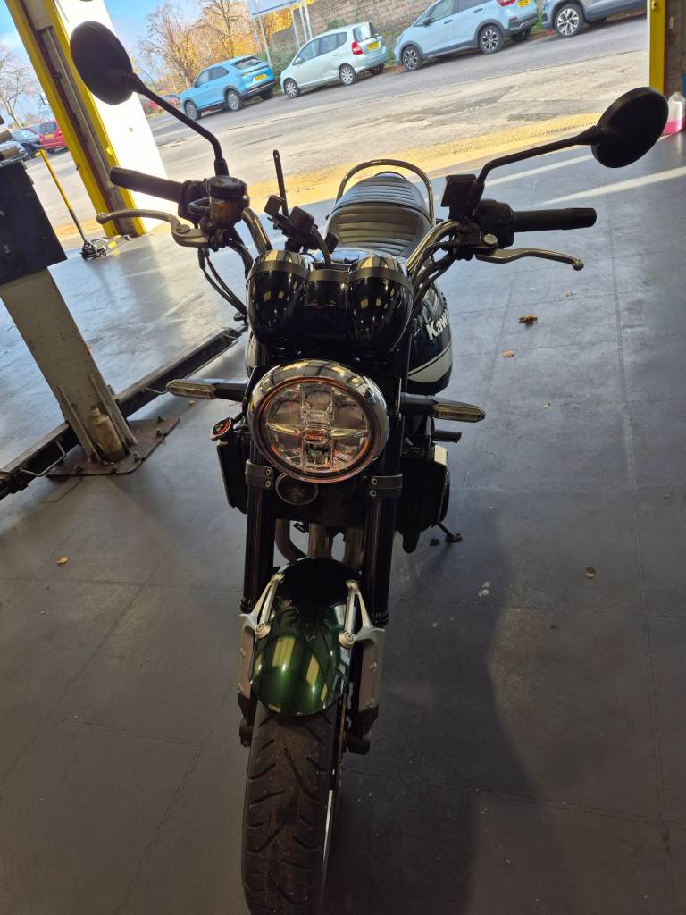 Kawasaki Z900rz 