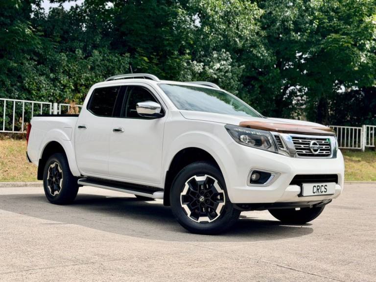 2019 Nissan Navara 2.3 dCi Tekna Pickup Double Cab 4dr Diesel Manual 4WD Euro 6 (s/s) (190 ps) Pi...