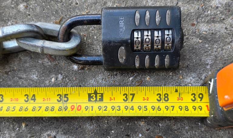 DRAPER EXPERT Security Chain With Padlock. READ DESCRIPTION PLEASE.