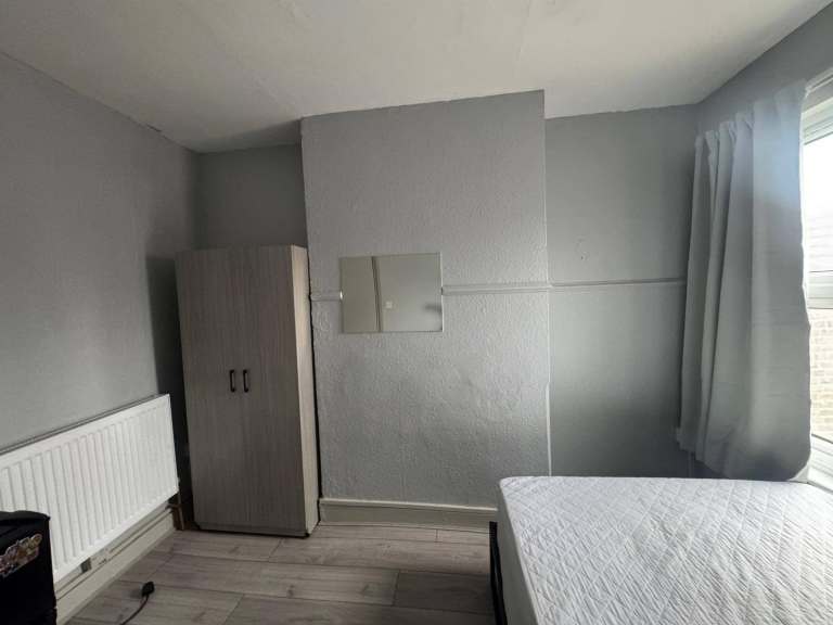 🏠 COZY DOUBLE ROOM TO RENT IN WHITE HART LANE 🔑