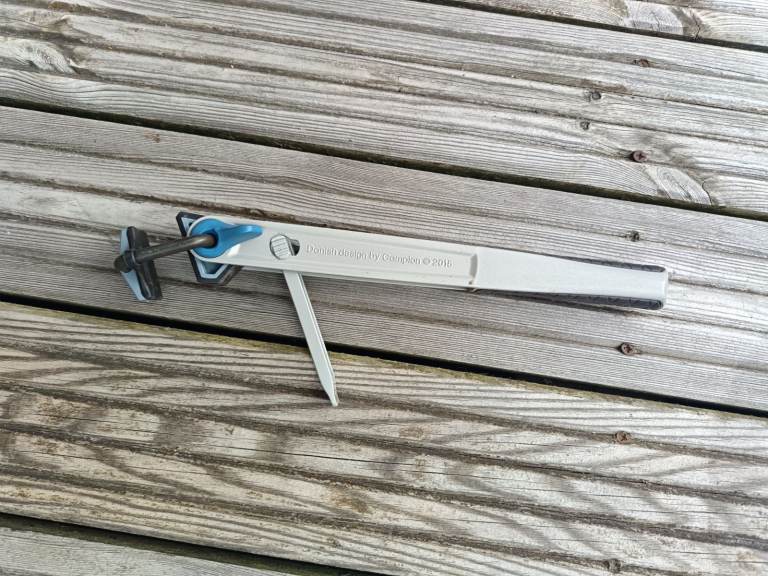 Isabella Hercules awning tensioner 