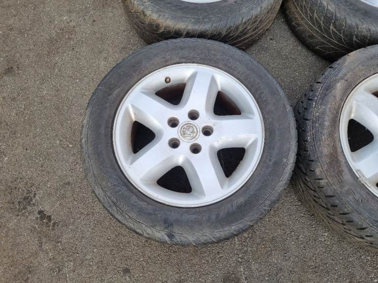 Vauxhall Omega CD 16 Inch Alloy Wheels