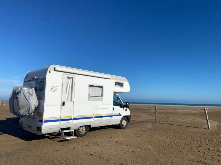 Fiat Burstner Motorhome - 5 berth | 6 belts