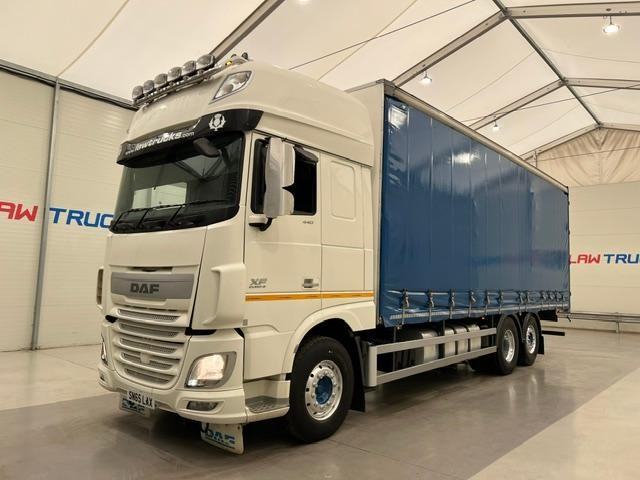 DAF XF 440 6x2 Sleeper Cab Curtainsider 