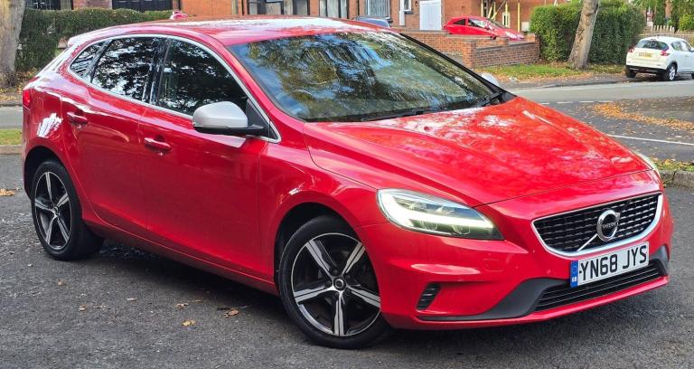 2018 Volvo V40 2.0 D2 R-Design Nav Plus Euro 6 (s/s) 5dr HATCHBACK Diesel Manual